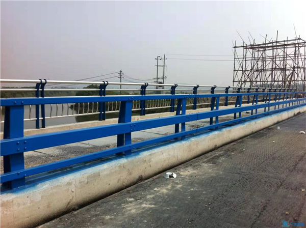 北京不锈钢防撞栏杆