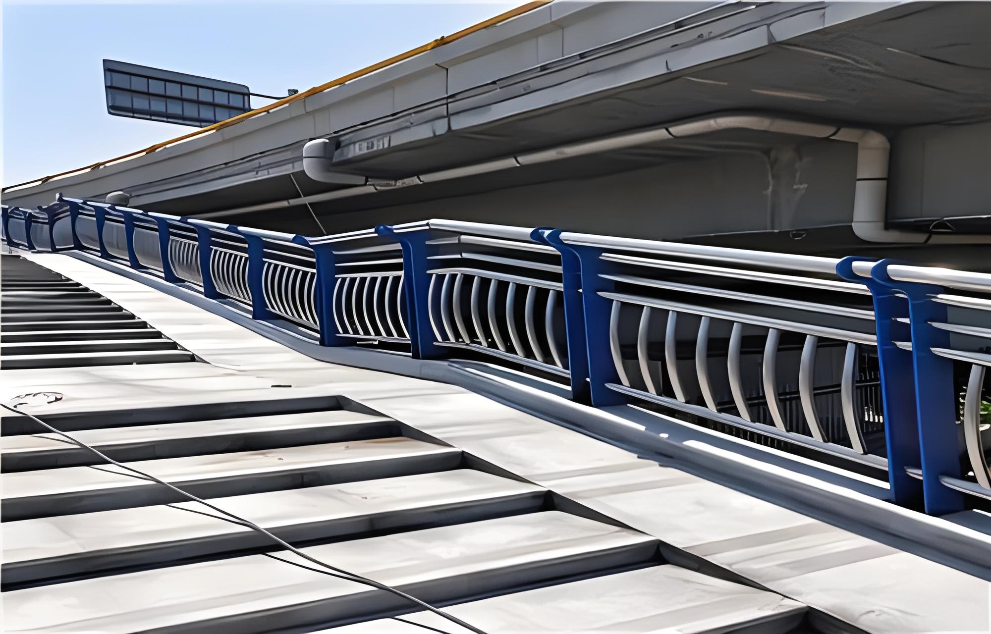 北京不锈钢桥梁护栏维护方案：确保安全，延长使用寿命