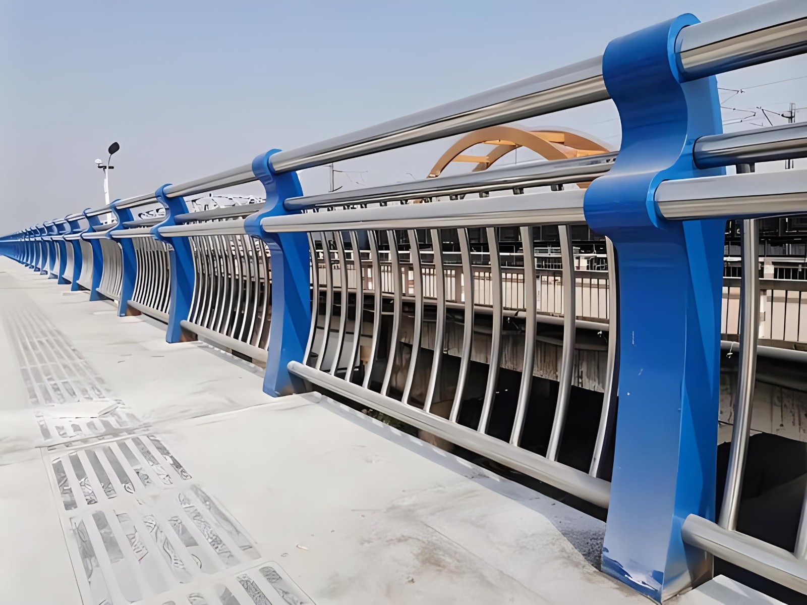 北京不锈钢复合管护栏生锈的原因分析